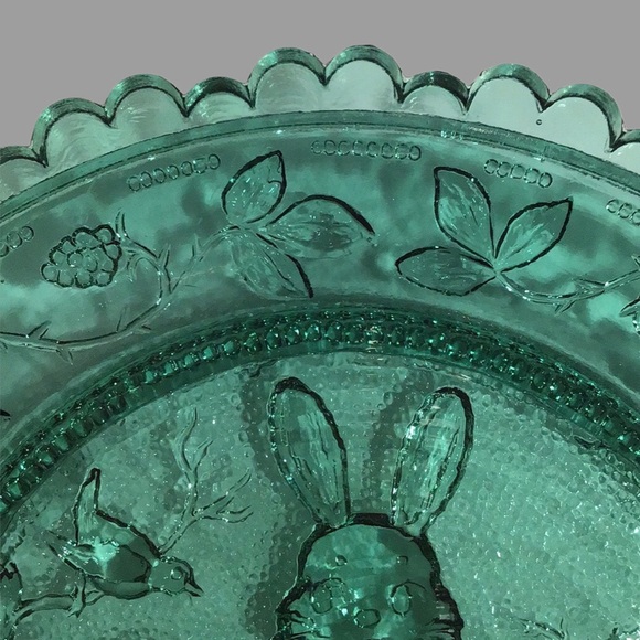 Vintage PAIRPOINT Glass Cup Plate #8 Peter Rabbit, Green Briar Green - Picture 3 of 8